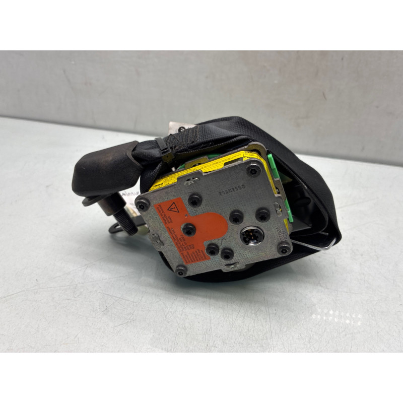 Pretensionneur de ceinture avant droit TOYOTA YARIS 2 Photo n°4