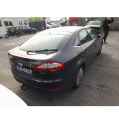 Pare boue avant droit FORD MONDEO 3