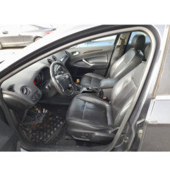 Pare boue avant droit FORD MONDEO 3