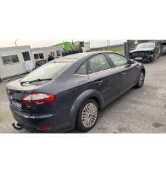Pare boue avant droit FORD MONDEO 3