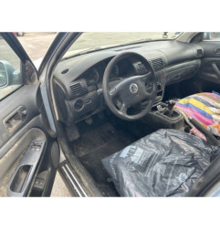 Neiman VOLKSWAGEN PASSAT 4