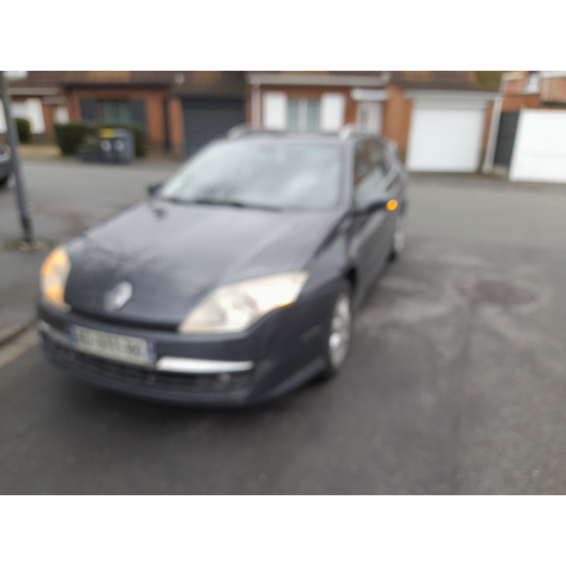 Pompe à carburant RENAULT LAGUNA 3 Photo n°8