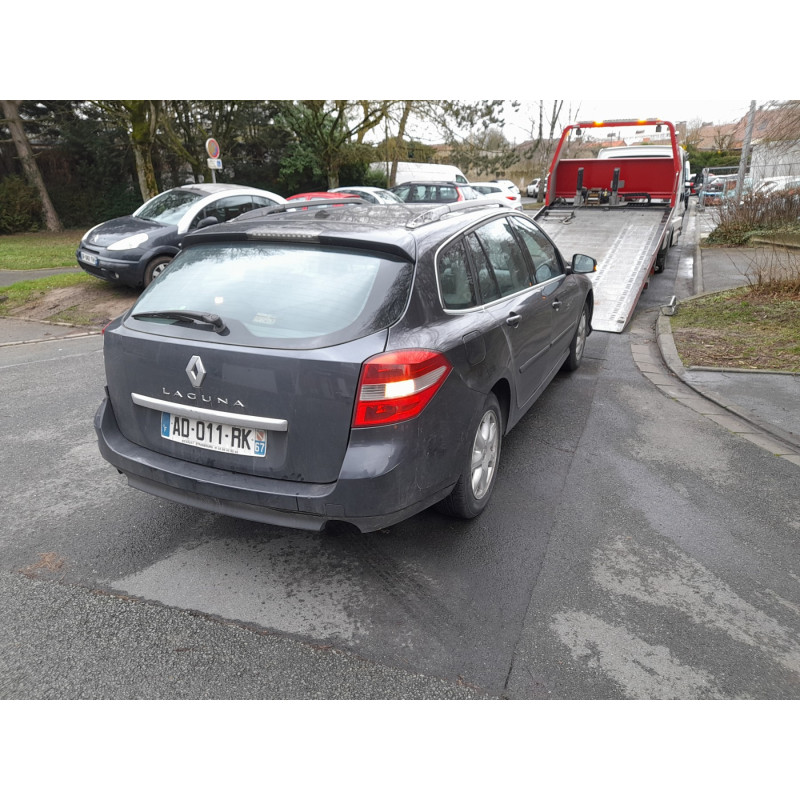 Pompe à carburant RENAULT LAGUNA 3 Photo n°9