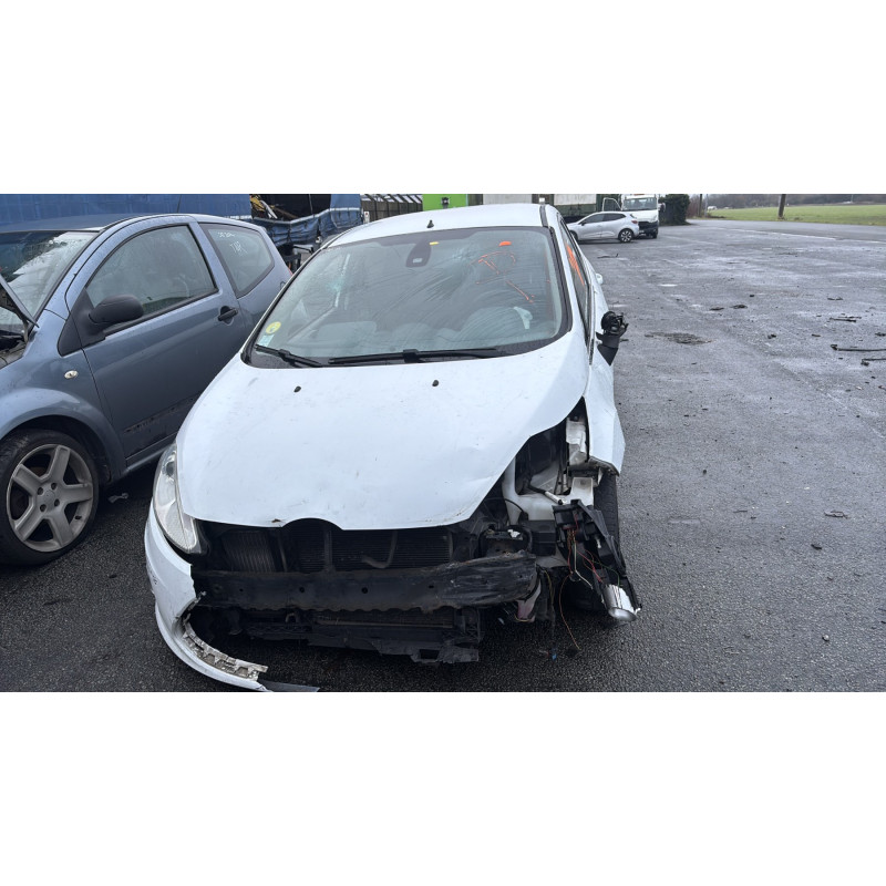 Poignee porte avant gauche FORD FIESTA 6 Photo n°5