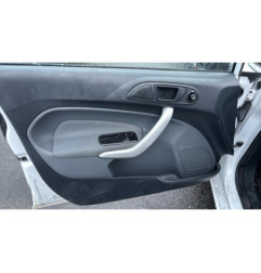 Poignee porte avant gauche FORD FIESTA 6