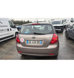 Custode arriere gauche KIA CEE-D 1