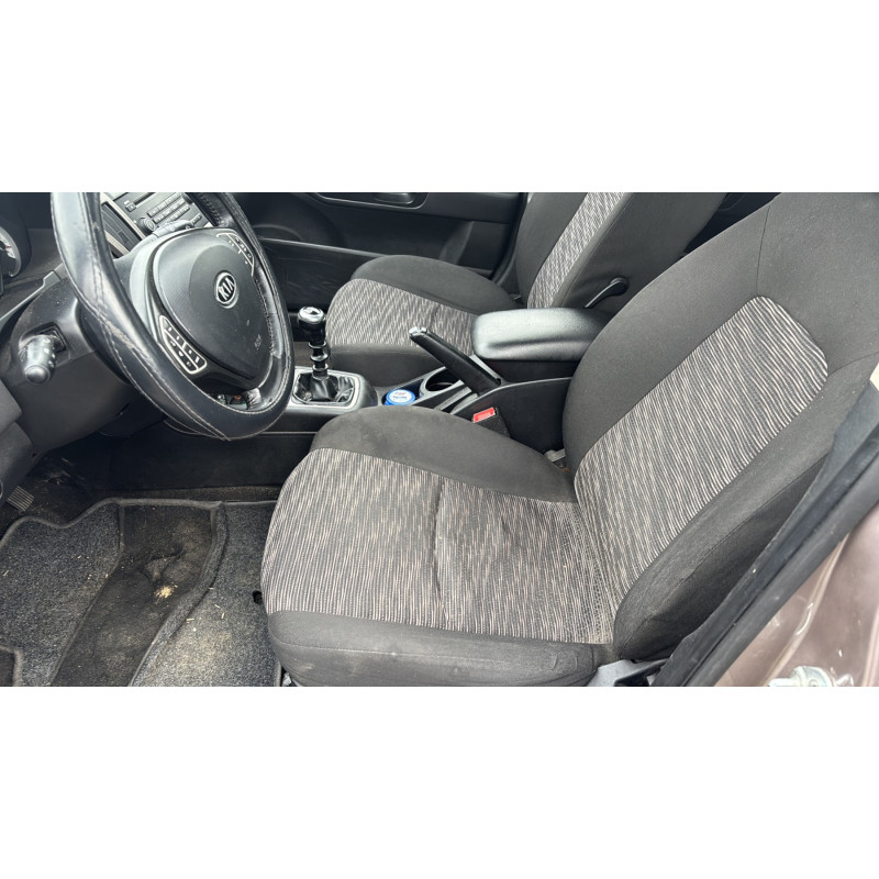 Custode arriere gauche KIA CEE-D 1 Photo n°14