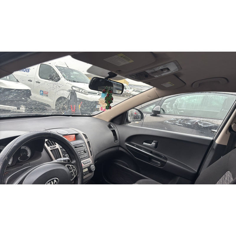 Custode arriere gauche KIA CEE-D 1 Photo n°16