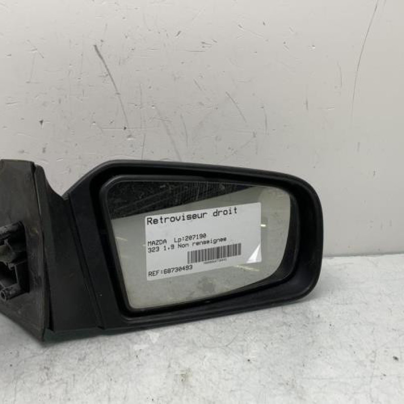 Retroviseur droit MAZDA 323 4 Photo n°1