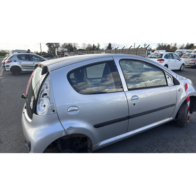 Serrure arriere gauche CITROEN C1 1 Photo n°9