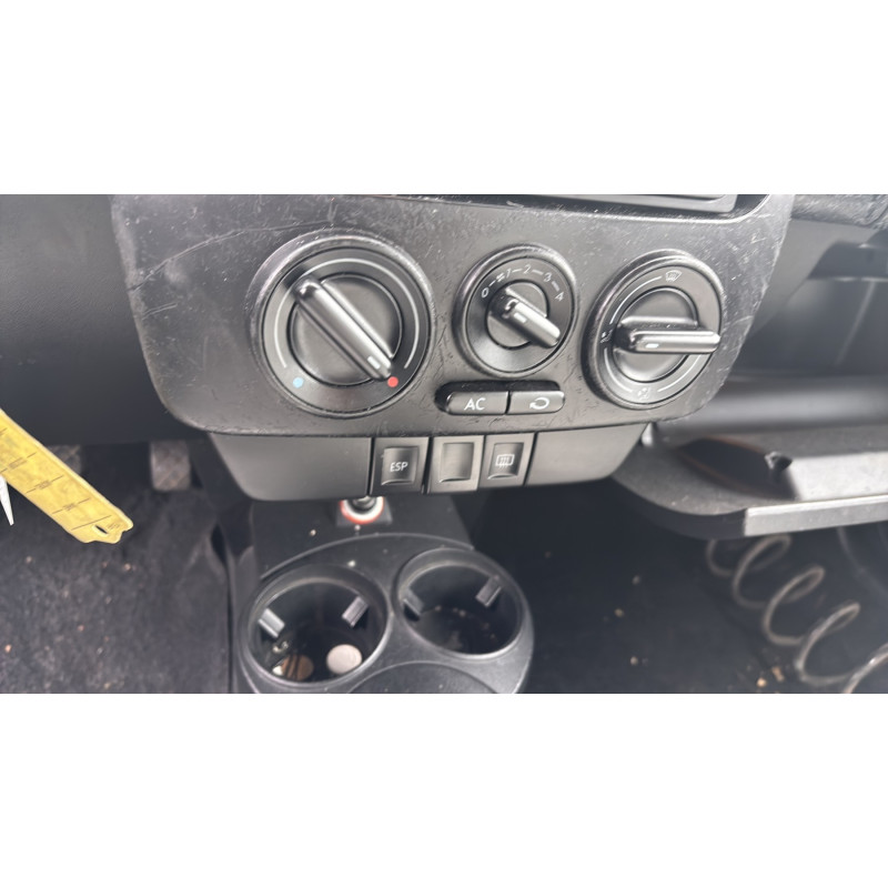 Vitre avant droit VOLKSWAGEN NEW BEETLE 1 Photo n°20