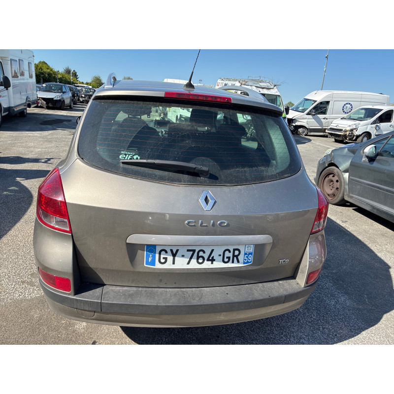 Attache ceinture arriere gauche RENAULT CLIO 3 Photo n°9