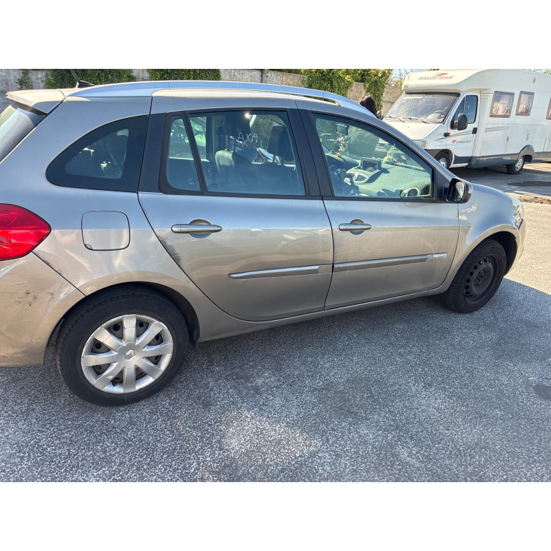 Neiman RENAULT CLIO 3 Photo n°11
