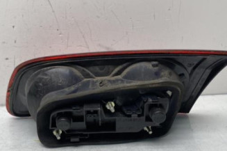 Feu arriere secondaire gauche (feux) FIAT CROMA 2