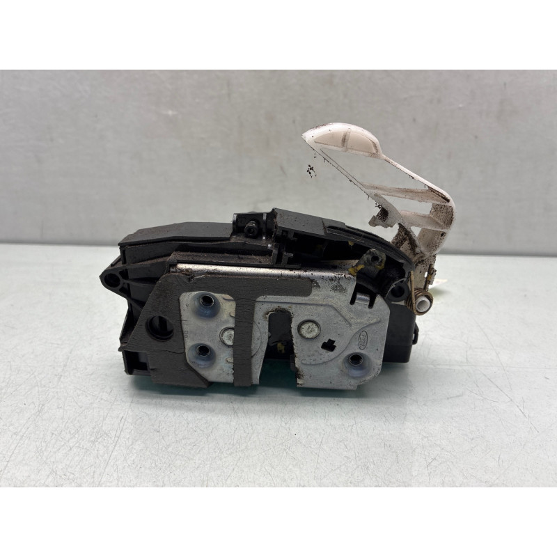 Serrure avant droit FORD FIESTA 6 Photo n°4