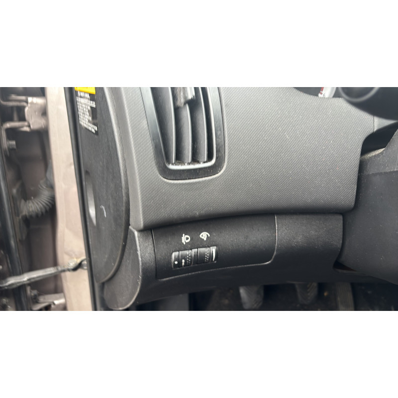 Vitre avant gauche KIA CEE-D 1 Photo n°18
