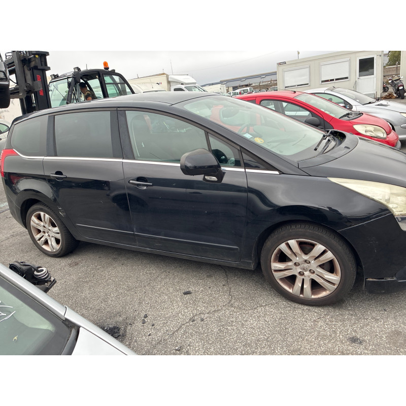 Vitre arriere gauche PEUGEOT 5008 1 Photo n°4