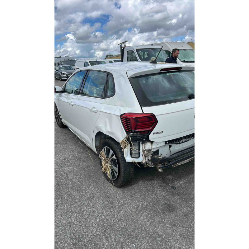 Vitre arriere droit VOLKSWAGEN POLO 6 Photo n°5