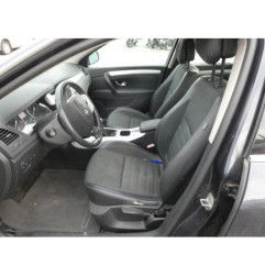 Pompe à carburant RENAULT LAGUNA 3