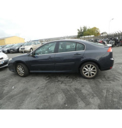Pompe à carburant RENAULT LAGUNA 3