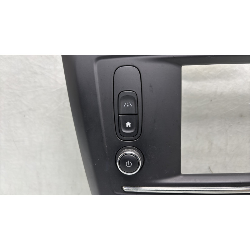 Facade autoradio RENAULT KADJAR Photo n°2