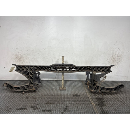 Face avant MERCEDES VITO 639