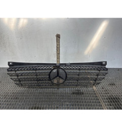 Calandre MERCEDES VITO 639 Photo n°1