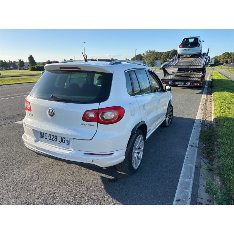 VOLKSWAGEN TIGUAN 1 PHASE 1 2.0 TDI - 16V TURBO 4 MOTION 4X4 Photo n°6