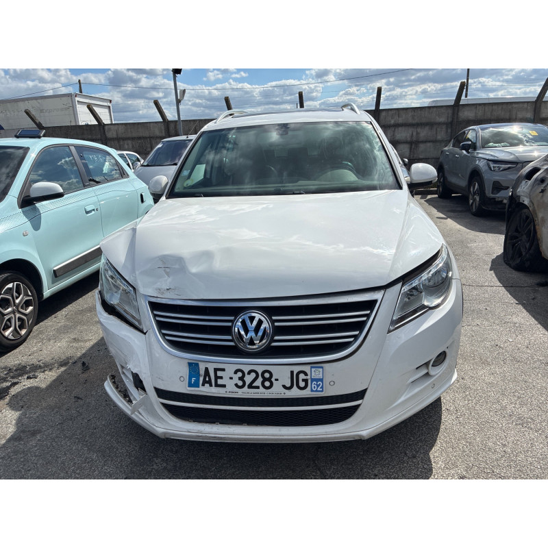 VOLKSWAGEN TIGUAN 1 PHASE 1 2.0 TDI - 16V TURBO 4 MOTION 4X4 Photo n°10