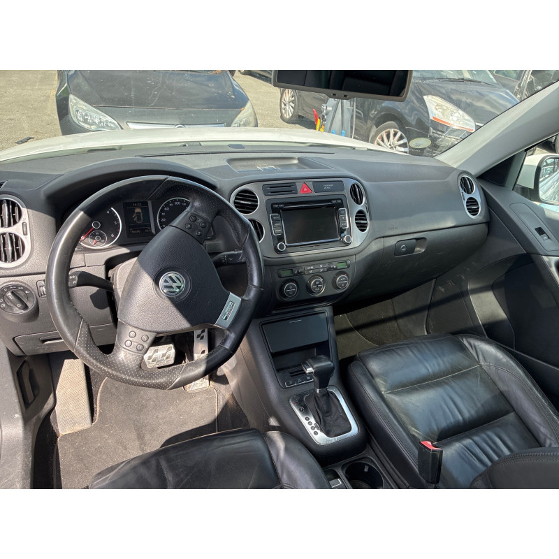 VOLKSWAGEN TIGUAN 1 PHASE 1 2.0 TDI - 16V TURBO 4 MOTION 4X4 Photo n°12