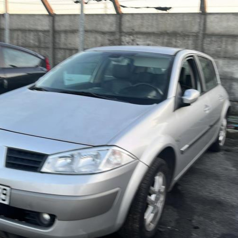 Feu arriere principal droit (feux) RENAULT MEGANE 2 Photo n°7