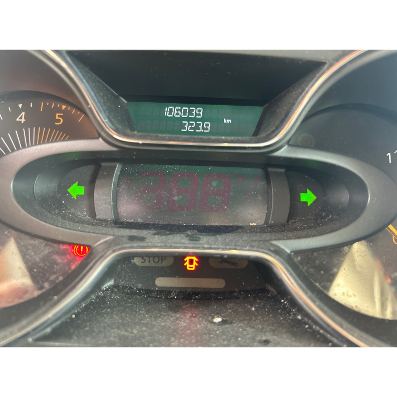 RENAULT CAPTUR 1 PHASE 1 1.5 DCI - 8V TURBO Photo n°16