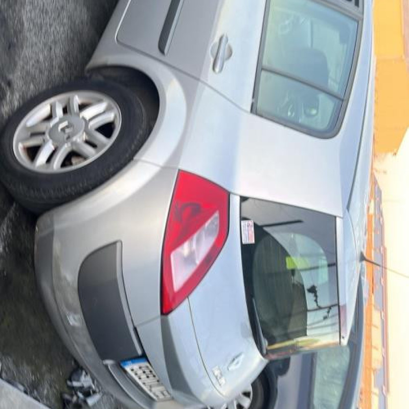 Feu arriere principal droit (feux) RENAULT MEGANE 2 Photo n°10