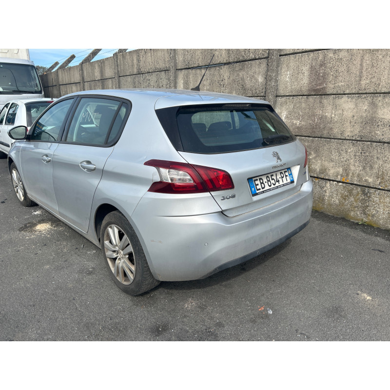 PEUGEOT 308 2 PHASE 1 1.6 BLUE HDI - 8V TURBO Photo n°8