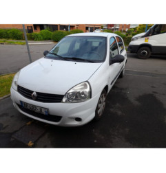 RENAULT CLIO 2 CAMPUS PHASE 2 1.2i - 8V Photo n°1