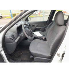 RENAULT CLIO 2 CAMPUS PHASE 2 1.2i - 8V