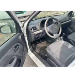 RENAULT CLIO 2 CAMPUS PHASE 2 1.2i - 8V