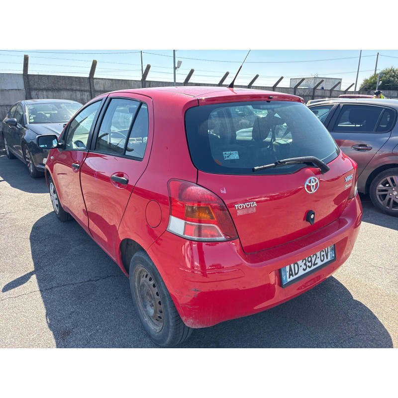 TOYOTA YARIS 2 PHASE 2 1.0 VVTI - 12V Photo n°4
