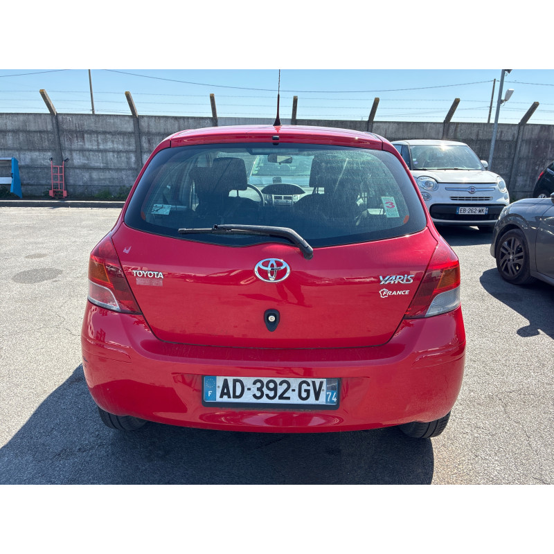 TOYOTA YARIS 2 PHASE 2 1.0 VVTI - 12V Photo n°5