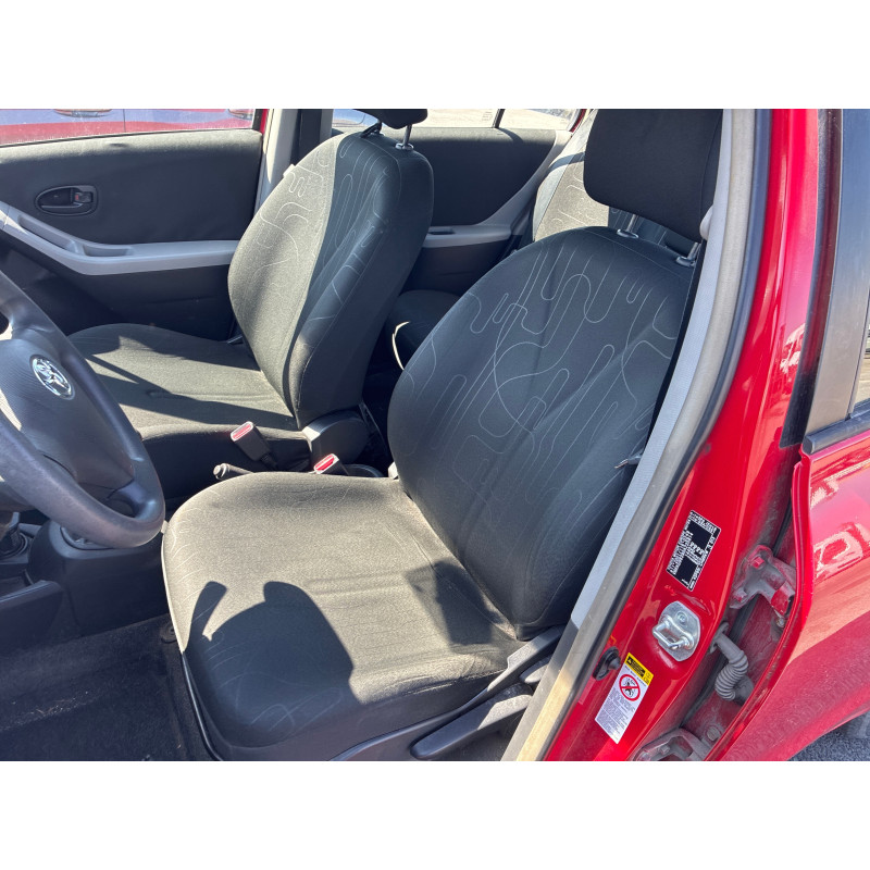 TOYOTA YARIS 2 PHASE 2 1.0 VVTI - 12V Photo n°10
