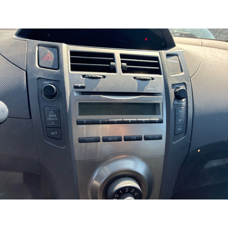 TOYOTA YARIS 2 PHASE 2 1.0 VVTI - 12V Photo n°15