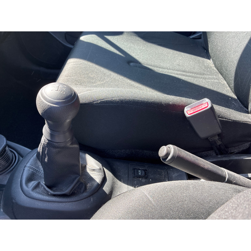 TOYOTA YARIS 2 PHASE 2 1.0 VVTI - 12V Photo n°17