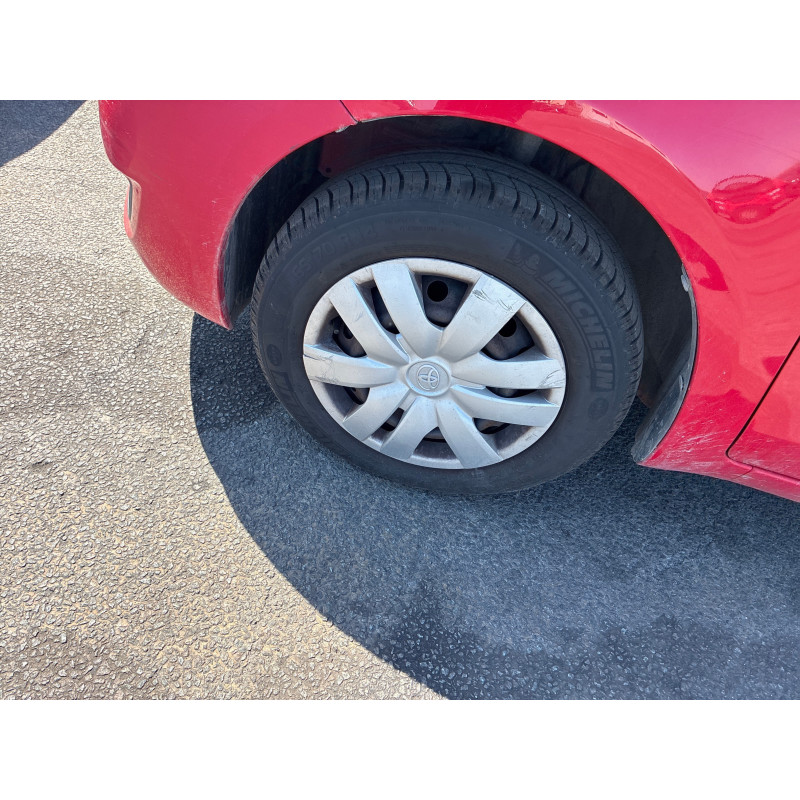 TOYOTA YARIS 2 PHASE 2 1.0 VVTI - 12V Photo n°19