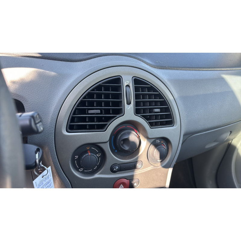RENAULT GRAND MODUS PHASE 2 1.2i - 16V TURBO Photo n°28