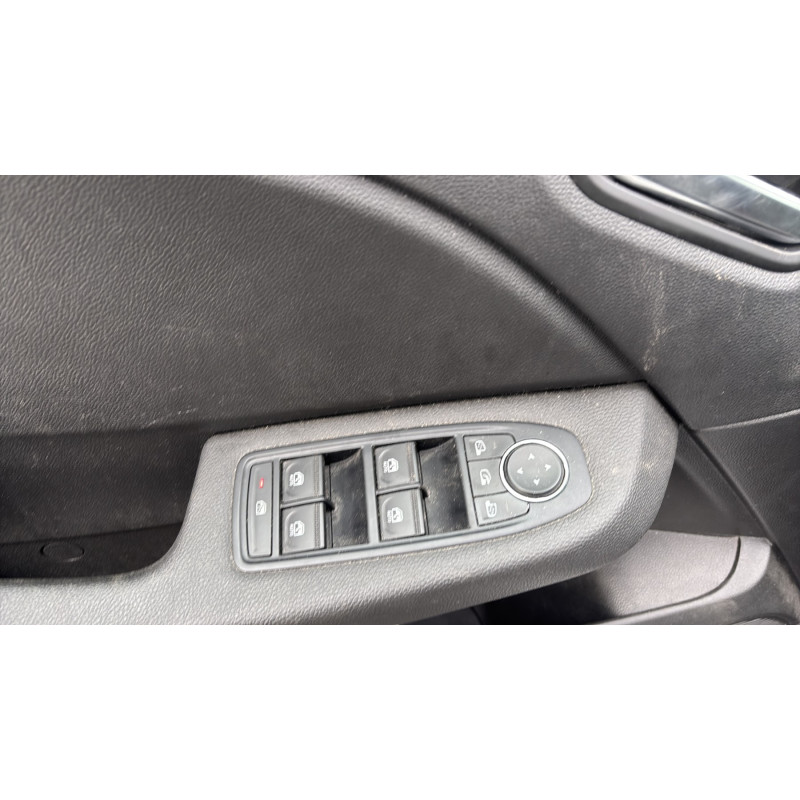 RENAULT CLIO 5 PHASE 1 1.5 BLUE DCI - 8V TURBO Photo n°18