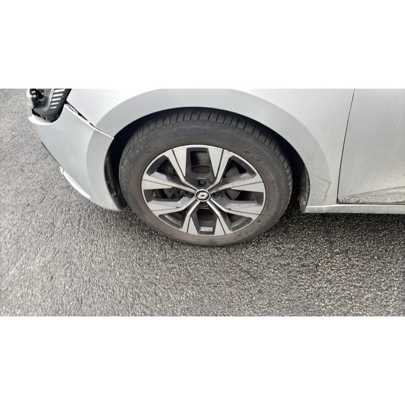 RENAULT CLIO 5 PHASE 1 1.5 BLUE DCI - 8V TURBO Photo n°24