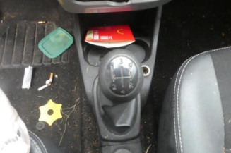 Leve vitre electrique avant droit DACIA SANDERO 1