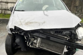 Serrure avant droit VOLKSWAGEN POLO 4