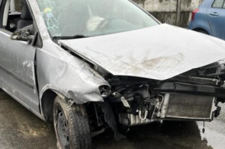 Serrure avant droit VOLKSWAGEN POLO 4