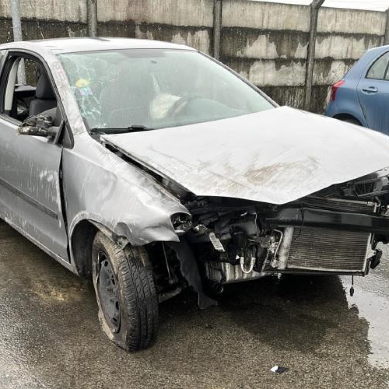 Serrure avant droit VOLKSWAGEN POLO 4 Photo n°5